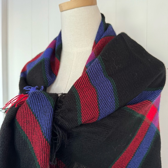 Vintage St. Michael Plaid Square Scarf - Picture 5 of 12